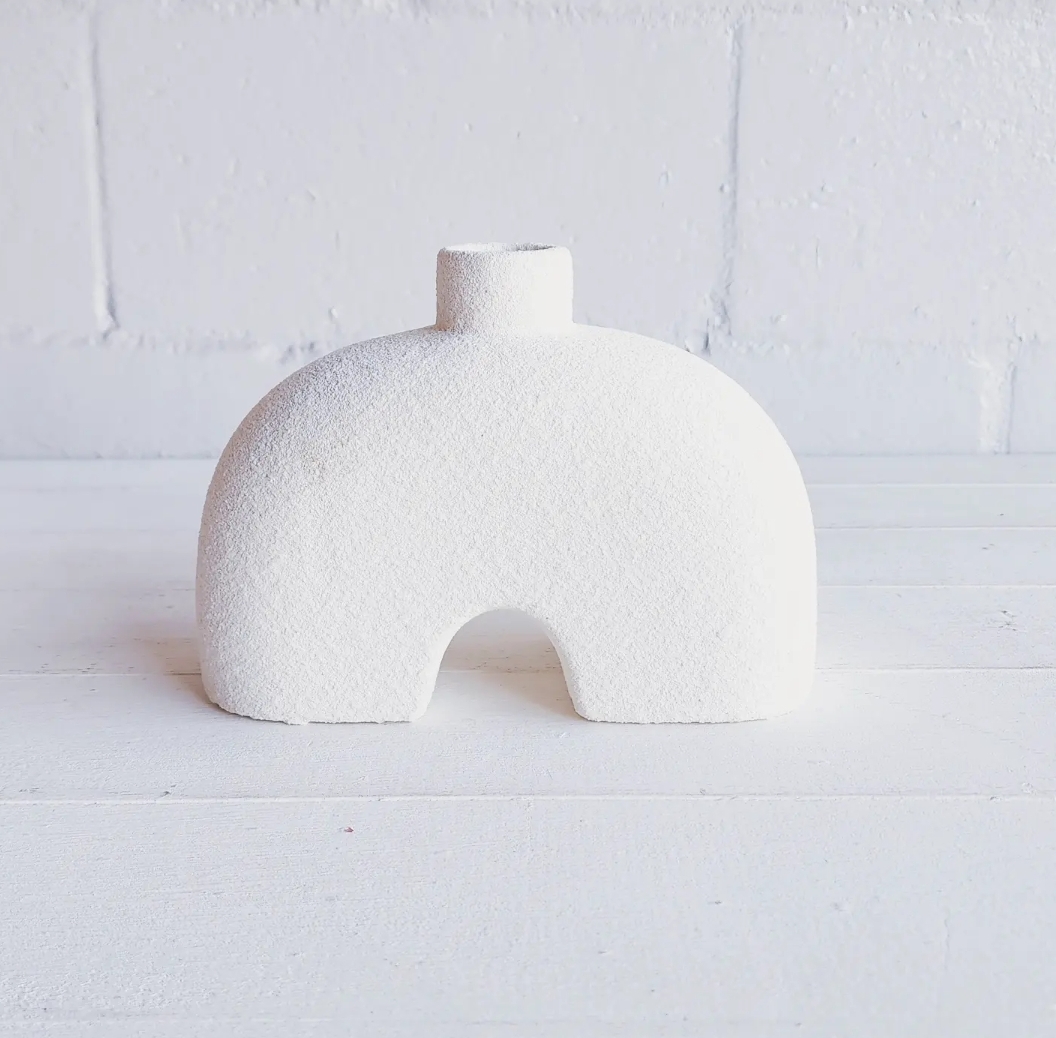 Sumo Ceramic Vase White - Muse Decor Hire 3.jpg